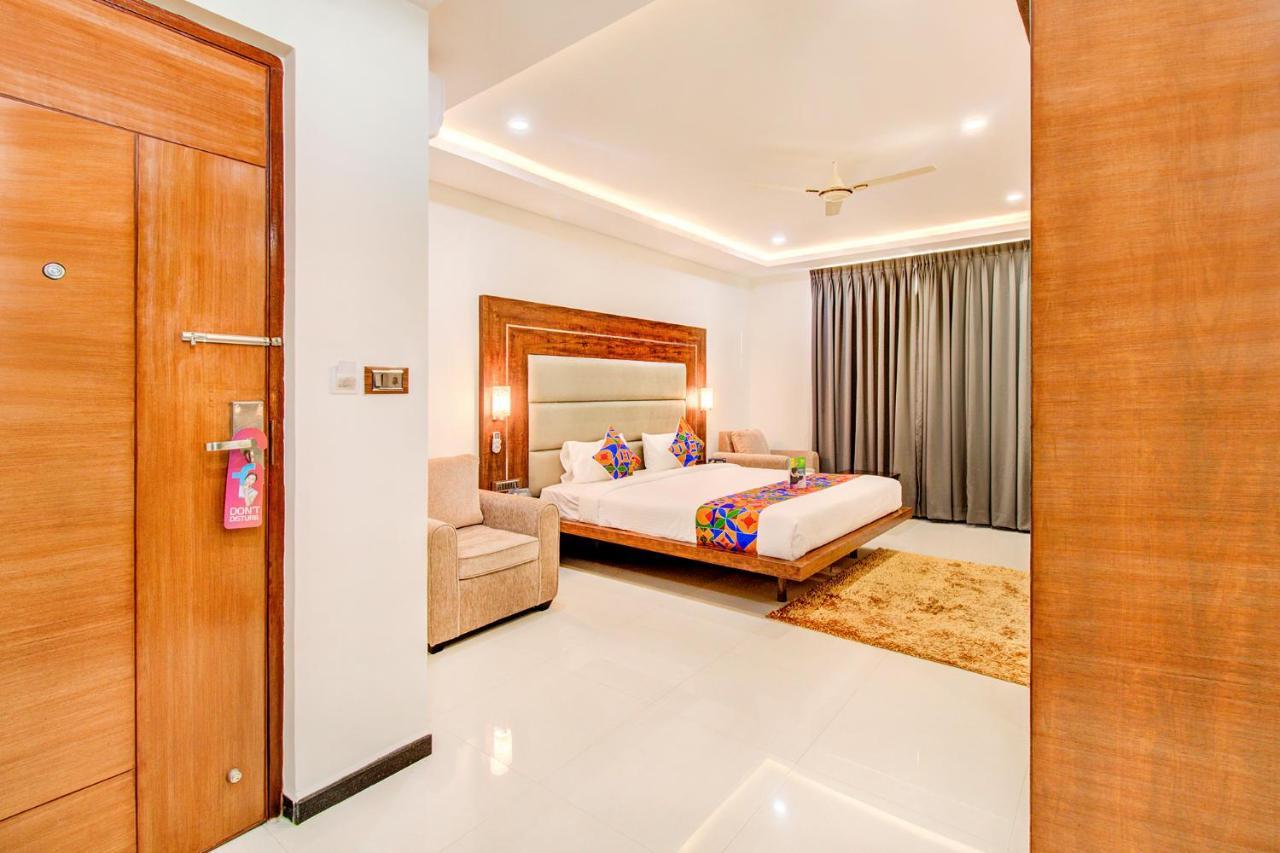 Fabhotel The Royal Suites - Nr Gopalan Innovation Mall Bangalore Eksteriør bilde