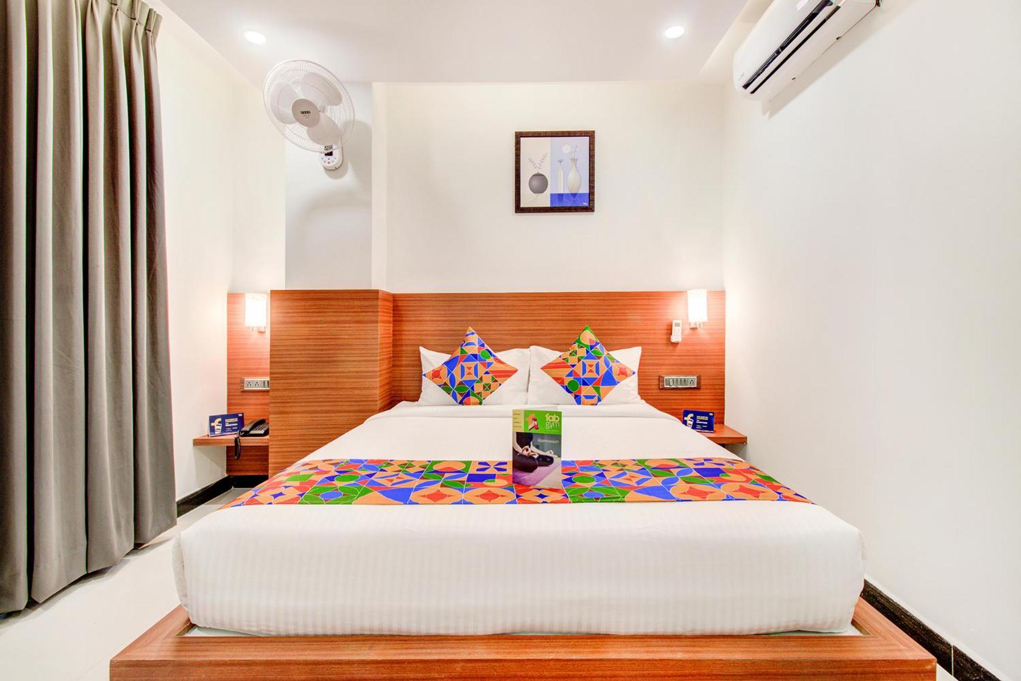 Fabhotel The Royal Suites - Nr Gopalan Innovation Mall Bangalore Eksteriør bilde